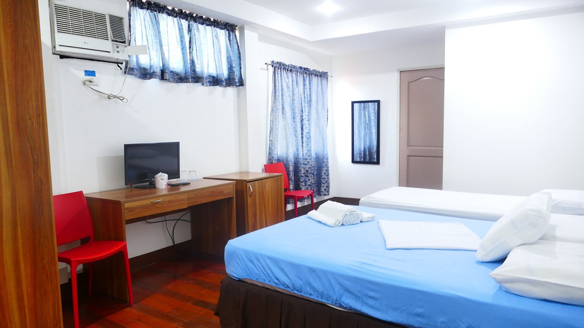 Countess Pension House Liloan ภายนอก รูปภาพ