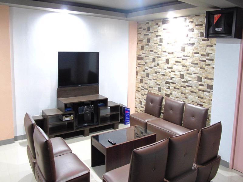 Countess Pension House Liloan ภายนอก รูปภาพ